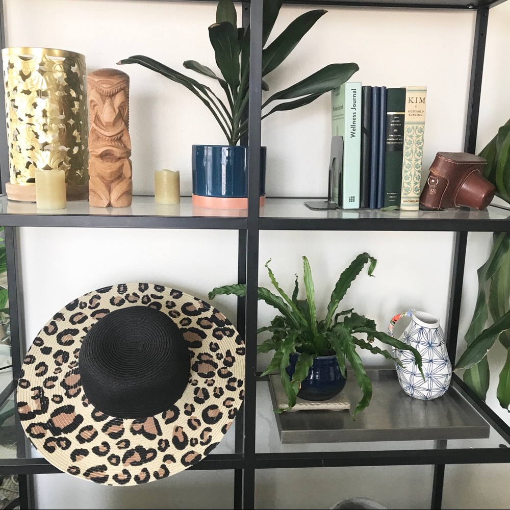 San Diego Hat Company Wide Leopard Brim Sunhat NWT
